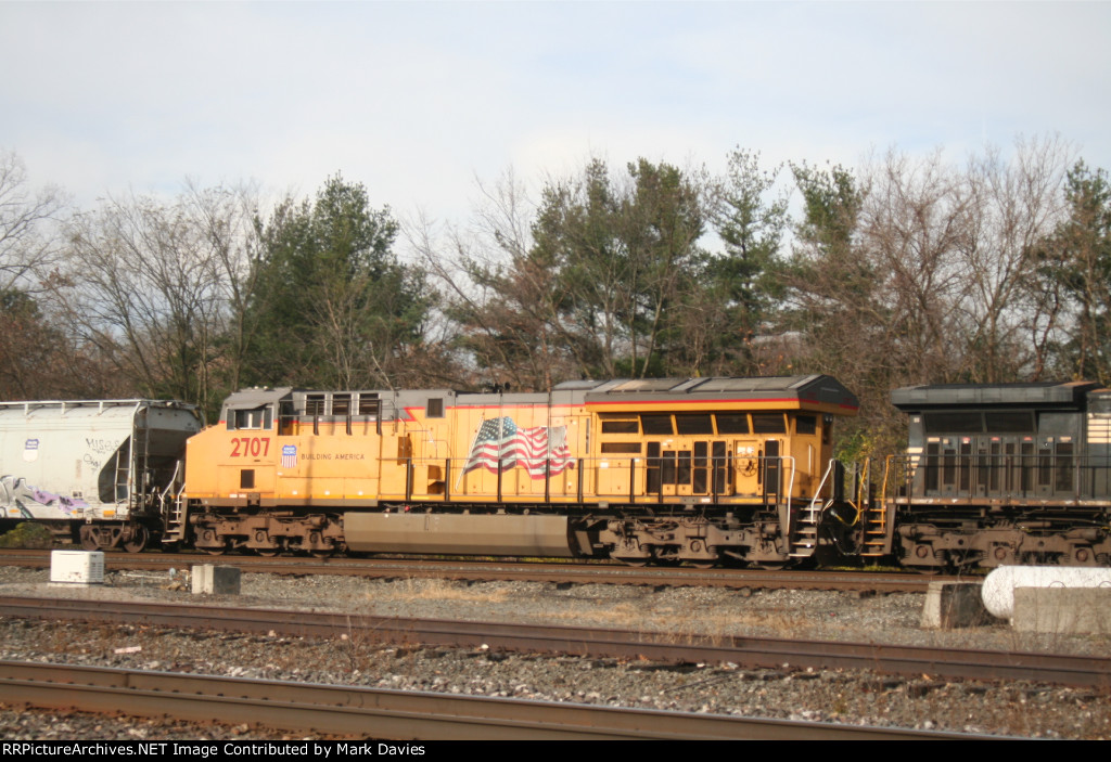 UP 2707